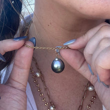 Load image into Gallery viewer, DRIP JEWELRY EARRINGS Tahitian Baroque Pearl Necklaces (comes with 3 chains)
