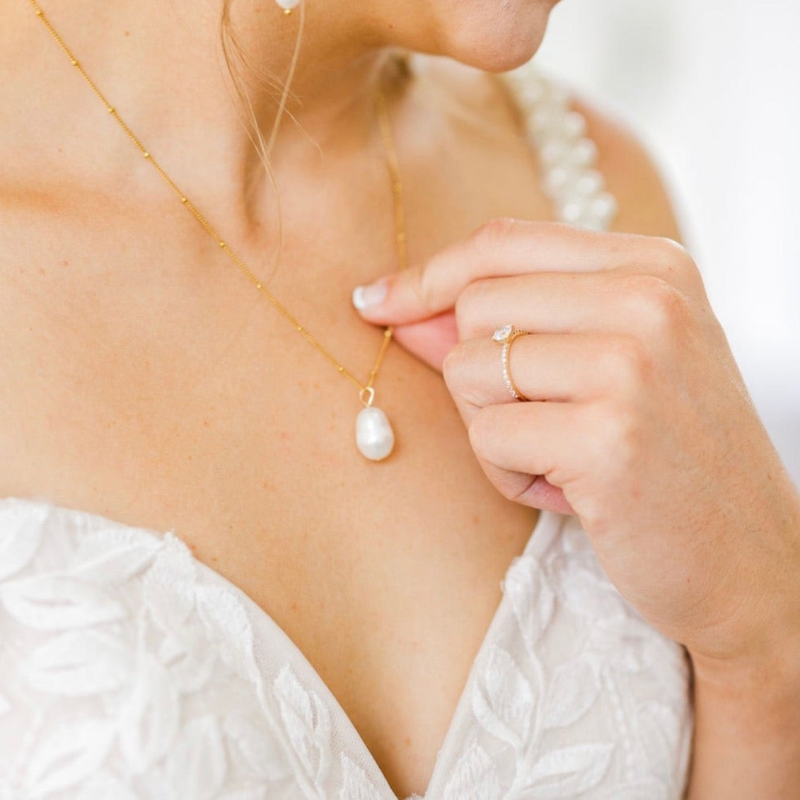 DRIP JEWELRY Necklaces Blakely Satellite Pearl Necklace