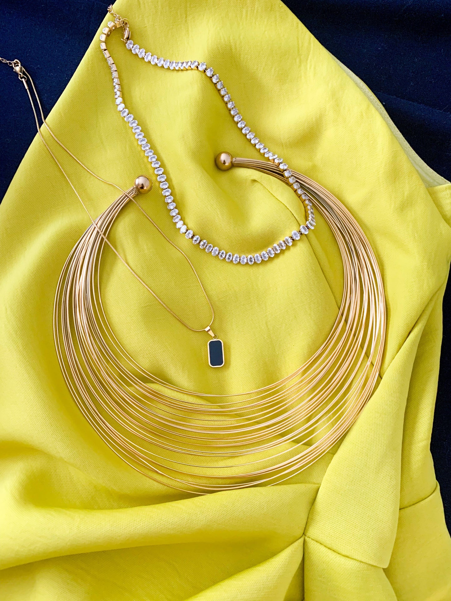 DRIP JEWELRY Wire Collar Necklace