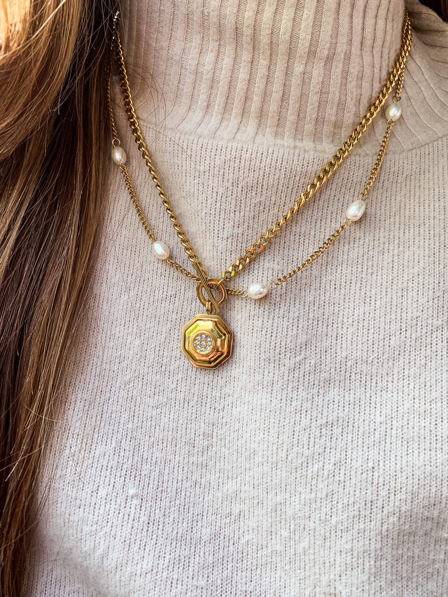 DRIP JEWELRY NECKLACES Curb Pearl Station Necklace