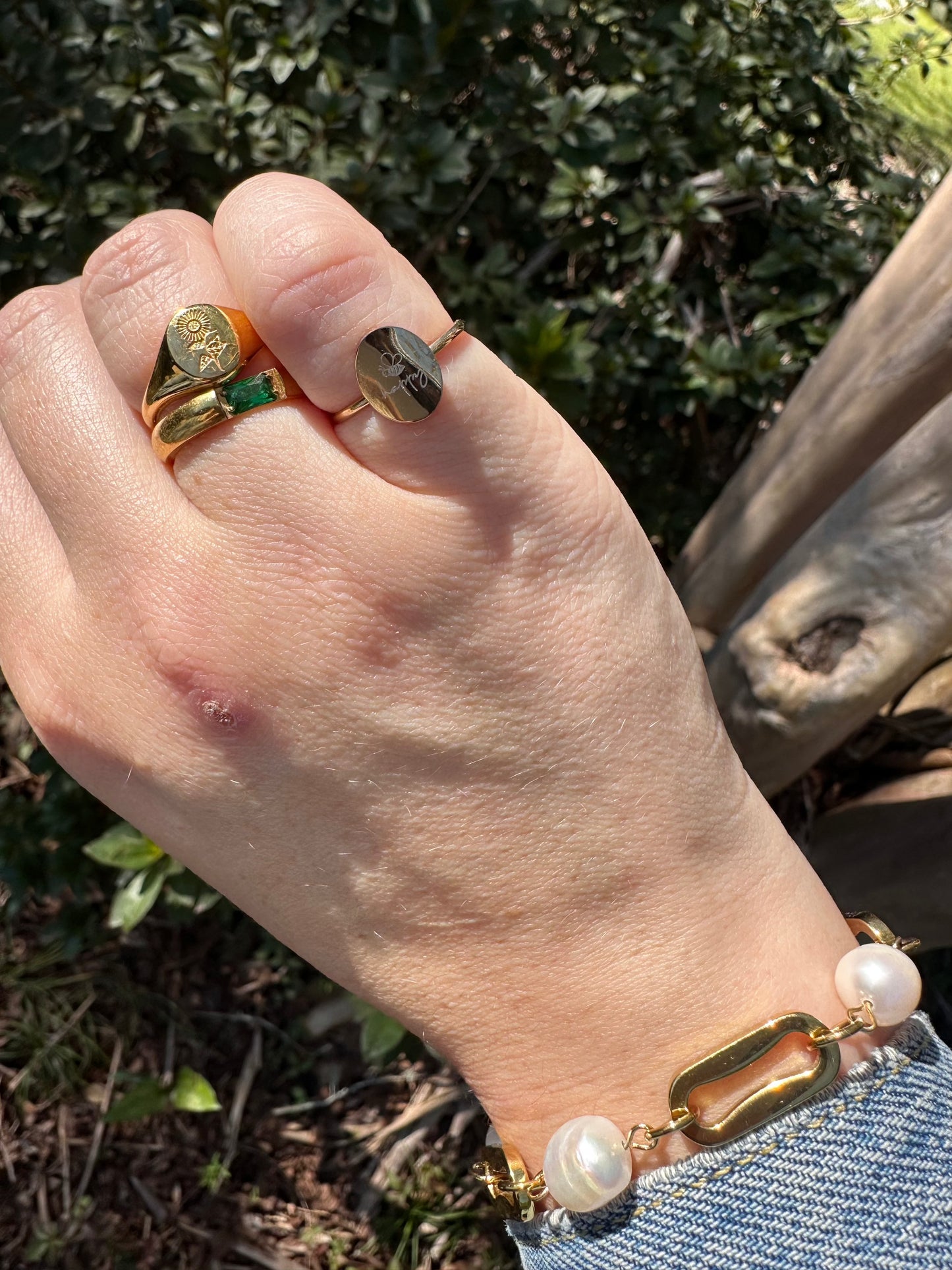 DRIP JEWELRY Bee Happy Ring