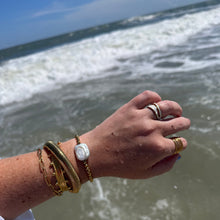 Load image into Gallery viewer, DRIP JEWELRY BRACELETS Goldie&#39;s Pearl Bracelet
