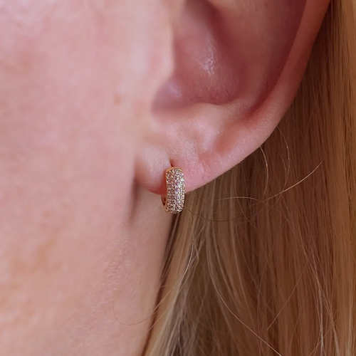 DRIP JEWELRY BY AK Earrings itty bitty sparkle (6 mm)