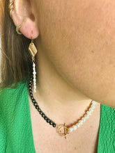 Load image into Gallery viewer, DRIP JEWELRY Chameleon Pearls
