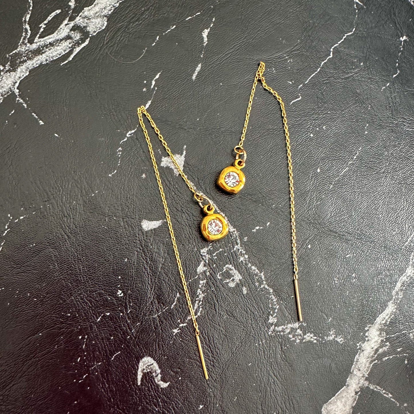 DRIP JEWELRY EARRINGS Edgy Threaders