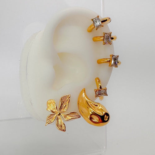 DRIP JEWELRY Earrings Mini Flower Power Earrings