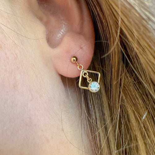 DRIP JEWELRY Earrings Tiny Diamond Drops
