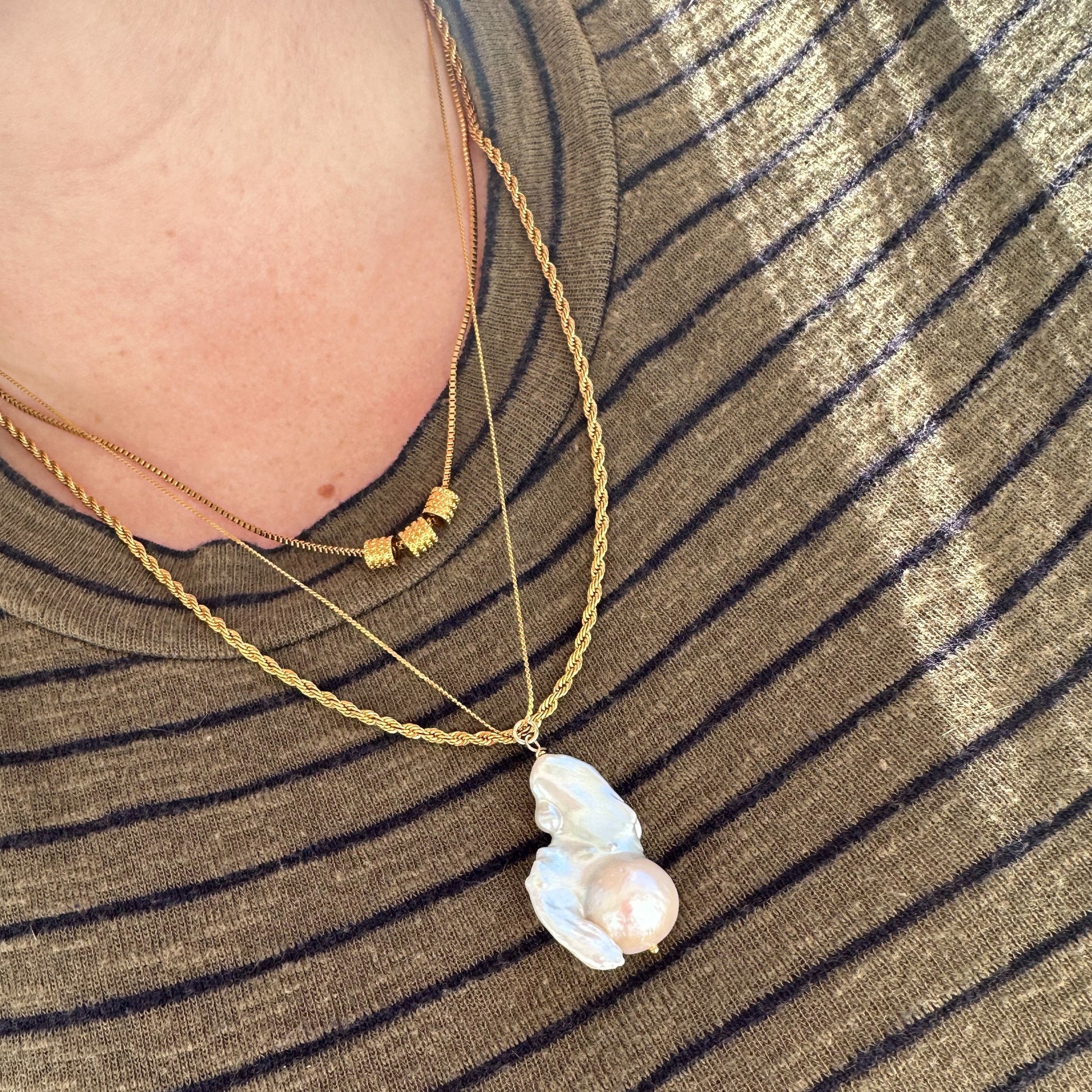 DRIP JEWELRY Fidget Necklace