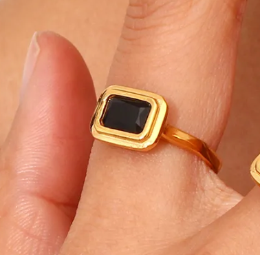 DRIP JEWELRY Made you Look Ring Black/Clear (size 6-8)