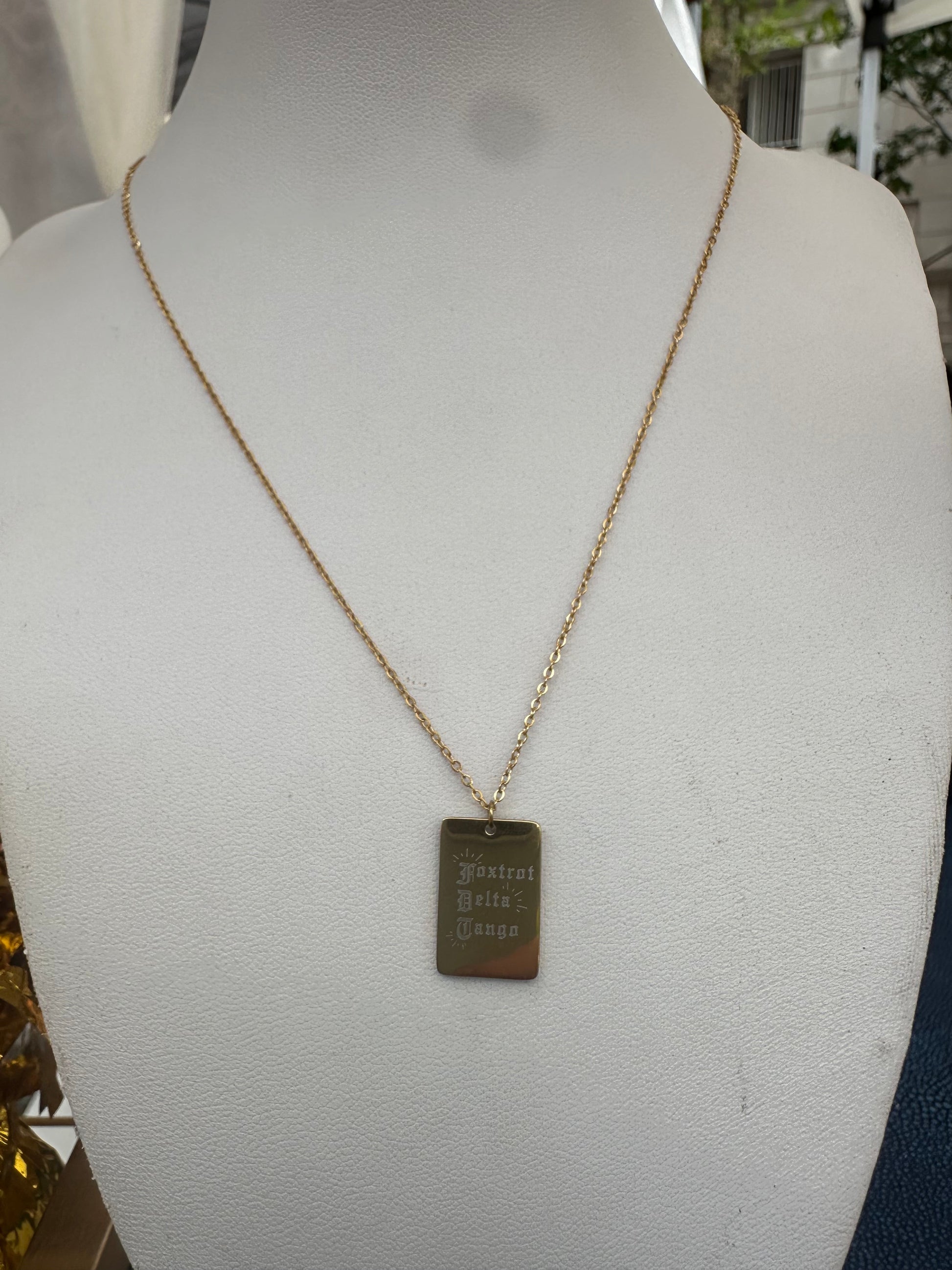 DRIP JEWELRY NECKLACES Foxtrot Pendant Necklace