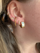 Load image into Gallery viewer, DRIP JEWELRY Opearly Huggies
