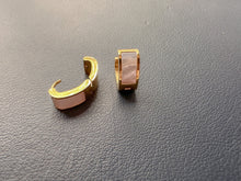 Load image into Gallery viewer, DRIP JEWELRY Opearly Huggies
