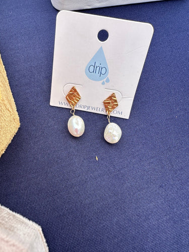 DRIP JEWELRY Pearl on gold