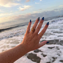 Load image into Gallery viewer, DRIP JEWELRY Rings Open Square Ring
