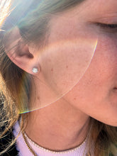 Load image into Gallery viewer, DRIP JEWELRY Moissanite Studs
