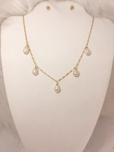 Load image into Gallery viewer, DRIP JEWELRY Necklaces Pearly Wonder
