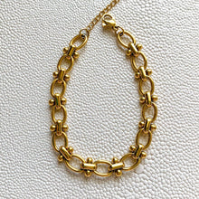 Load image into Gallery viewer, DRIP JEWELRY Vintage-Esque Chain Bracelet
